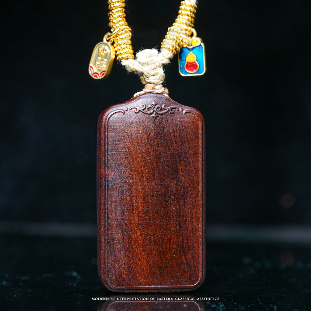 Lightning-struck wood Wushi plaque carving