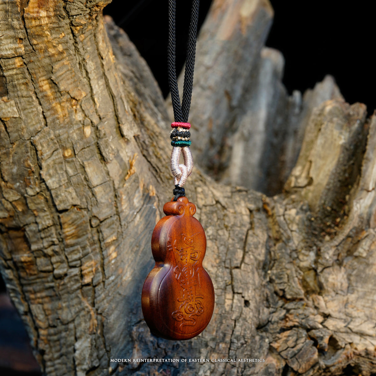 Thunderstruck Wood Carved Ziwei Hui Gourd